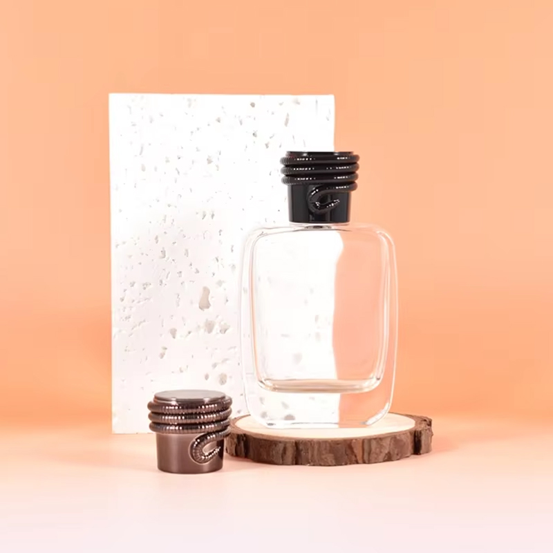 Оптовая торговля логотипом Роскошные прозрачные 50 мл 100 мл стеклянные флаконы для духов спрей стеклянные флаконы для духов 