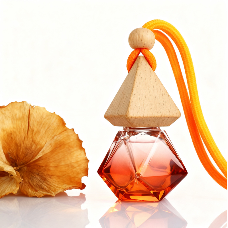 Оптовая продажа в форме ромба 8 мл Подвесной парфюмерный автомобильный диффузор Пустой автомобильный освежитель воздуха Стеклянная бутылка для духов