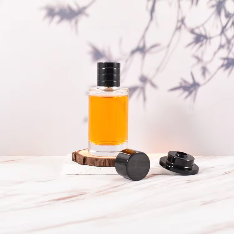 Упаковка флакона духов OEM ODM 100 мл с магнитной крышкой