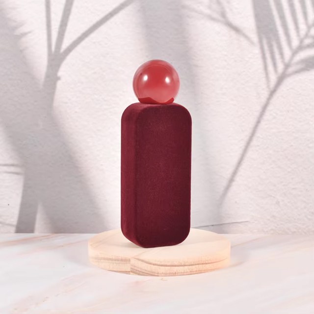 Настройте цветной роскошный обжимной флокирующий бархатный стеклянный флакон духов 50 мл стеклянный флакон духов 